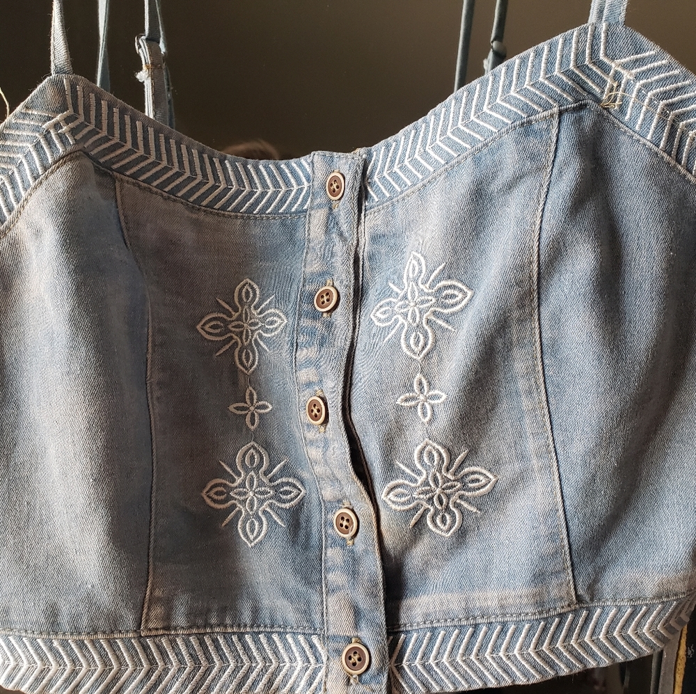 Button up crop top